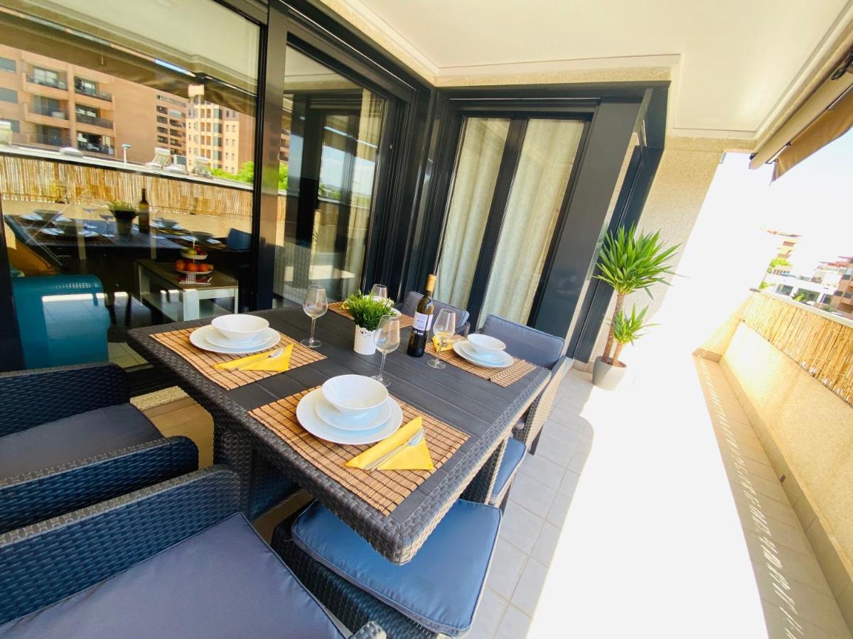 ולנסיה M & B Beach Apartment מראה חיצוני תמונה